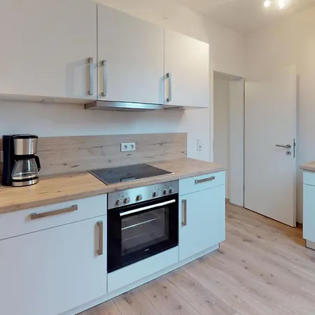 Alte Schule Spittelstein 1og Rechts Lägenhet Rödental